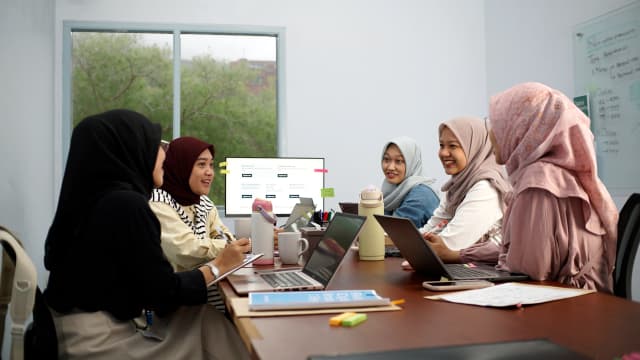 life at cmlabs 1
